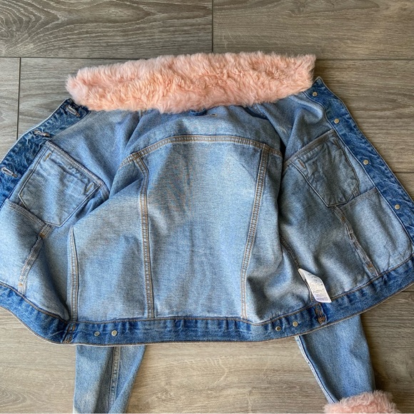 Topshop MOTO Faux Fur Denim Jacket - Picture 15 of 16